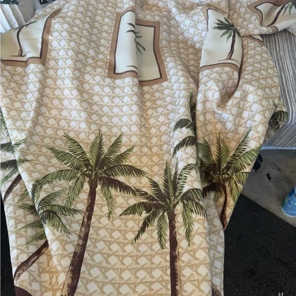 Palm Tree Patterned Shower Curtain - Picture 3 of 3